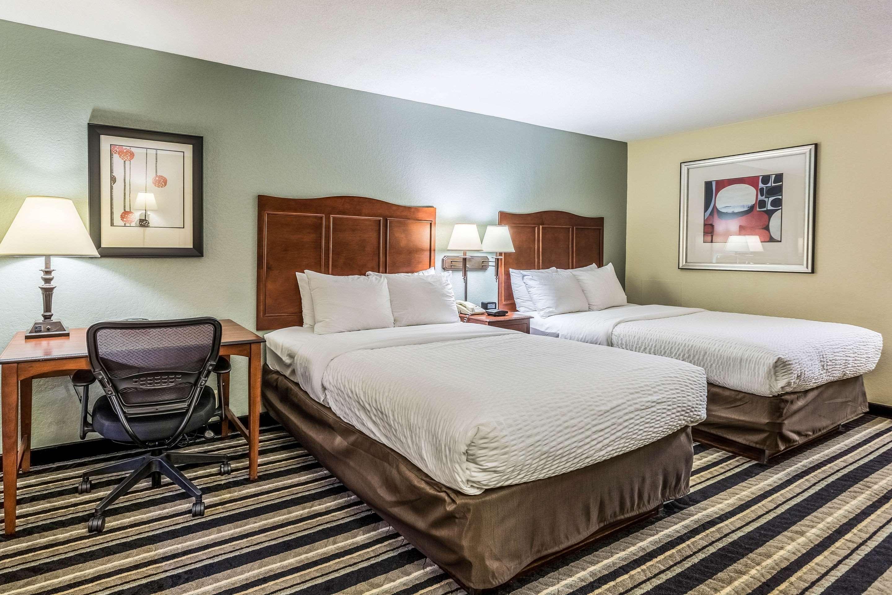 Clarion Pointe Huntsville Research Park Екстер'єр фото