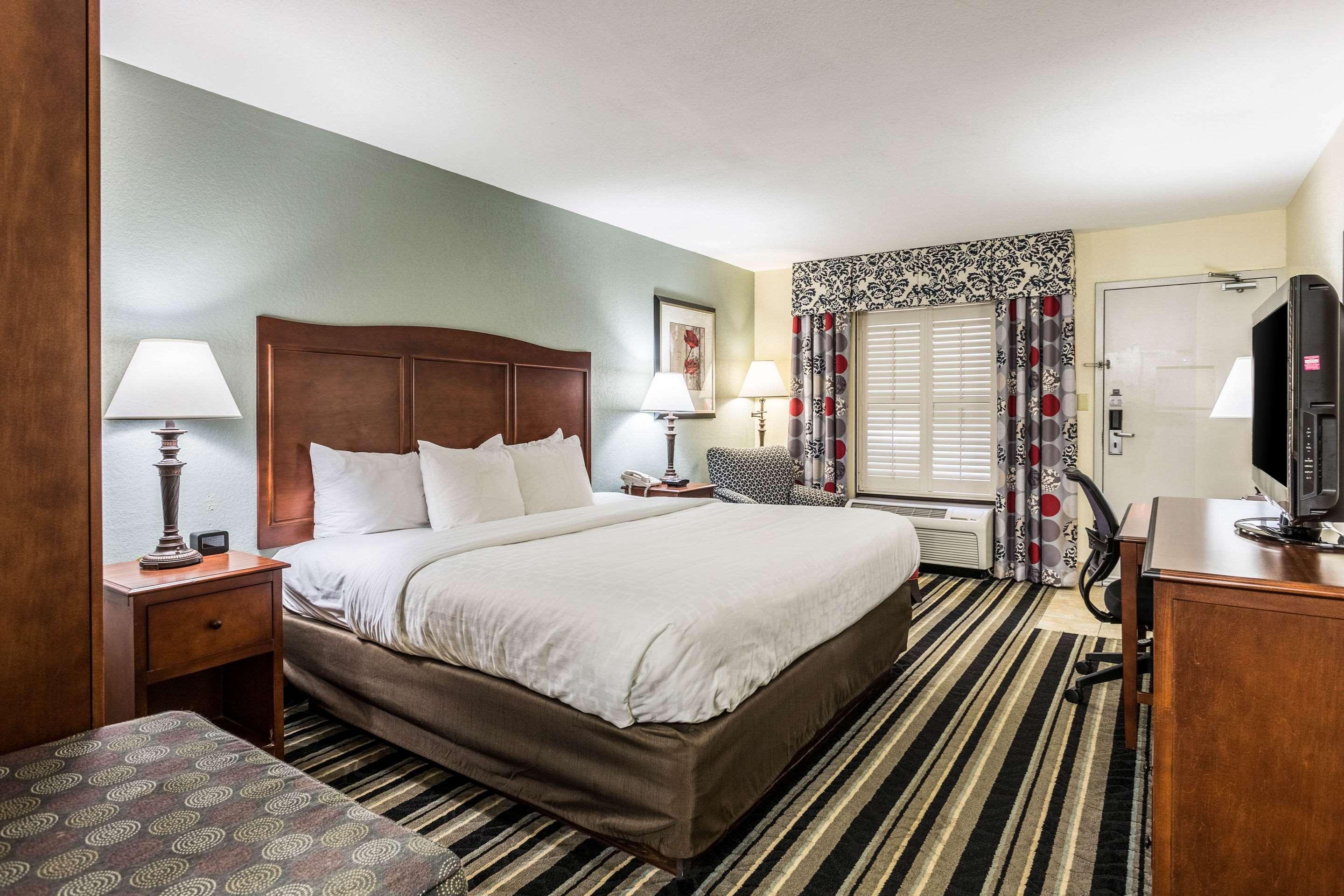 Clarion Pointe Huntsville Research Park Екстер'єр фото